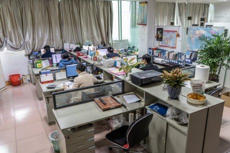 金牌服務(wù)團(tuán)隊(duì)交給團(tuán)隊(duì)，更放心